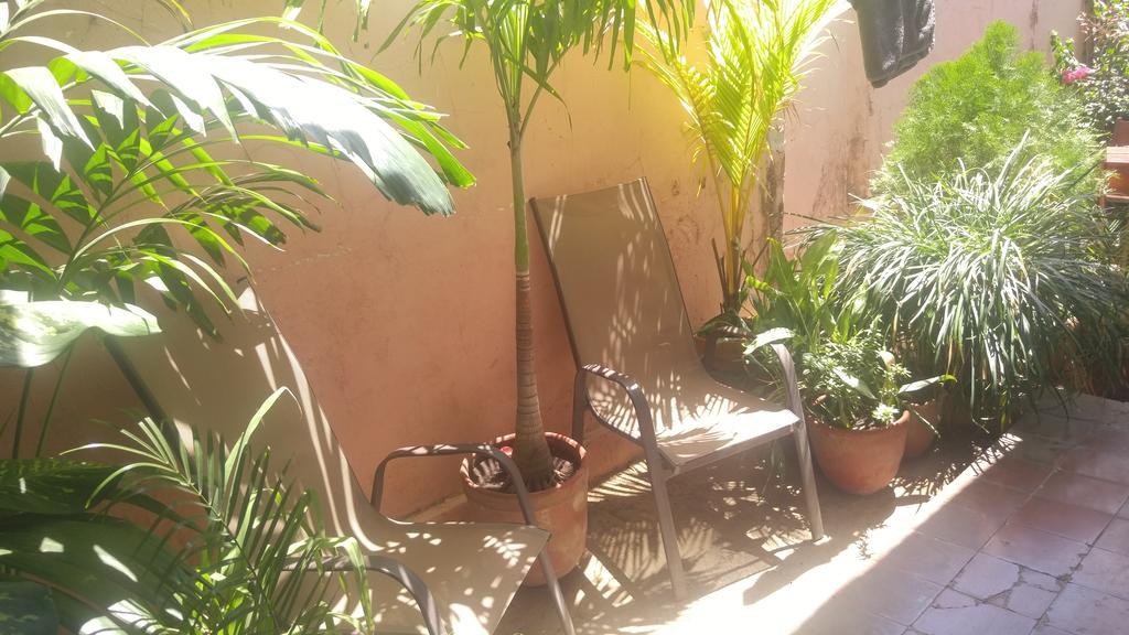 Casa Nica Leon Hostel Εξωτερικό φωτογραφία